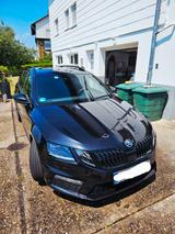 Skoda Octavia 2.0 TSI DSG RS Combi LED DCC Tempo Navi - Skoda Octavia: Privatanbieter