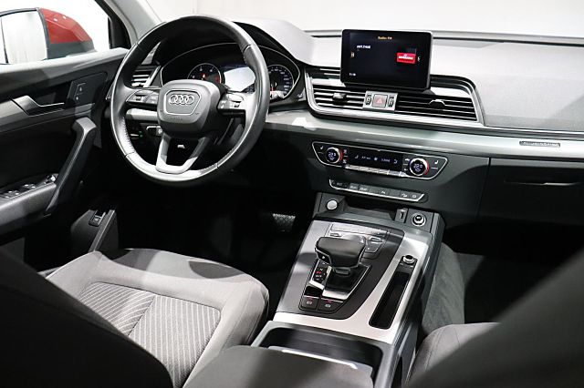 Q5 2.0 40 TDI quattro AHK LED SHZ KAMERA PANORAM