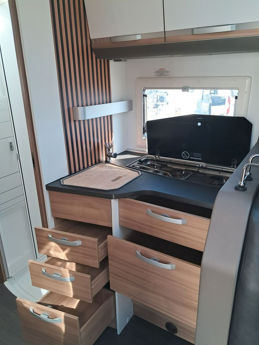 Fahrzeugabbildung Adria Coral Axess 670 DL