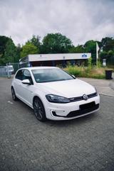 Volkswagen VW e-Golf 7 weiß Dynamische Blinker Digital Cock - Volkswagen Golf: Weis