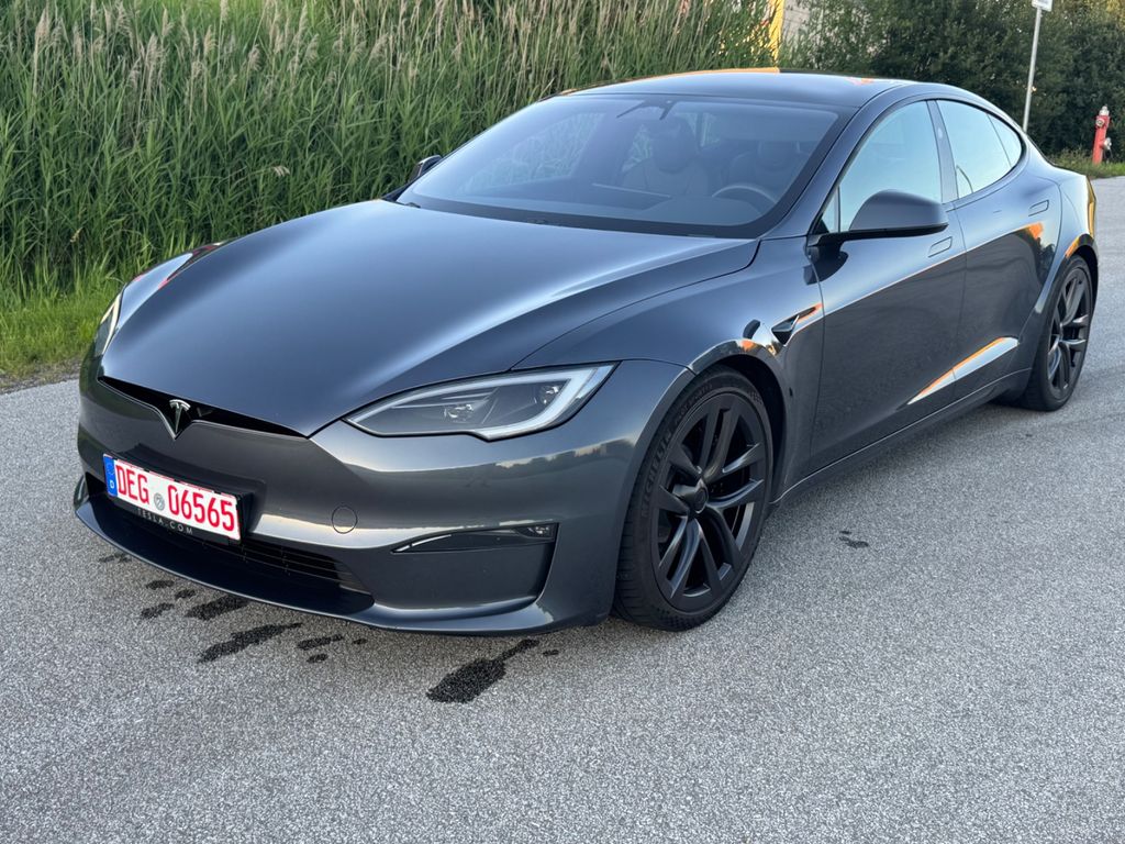 2023 Tesla Model S