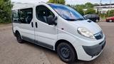 Opel Vivaro 2,0 DCTI Kombi 9.Sitzer*Klima*AHK* - Opel Vivaro Gebrauchtwagen in Stuttgart