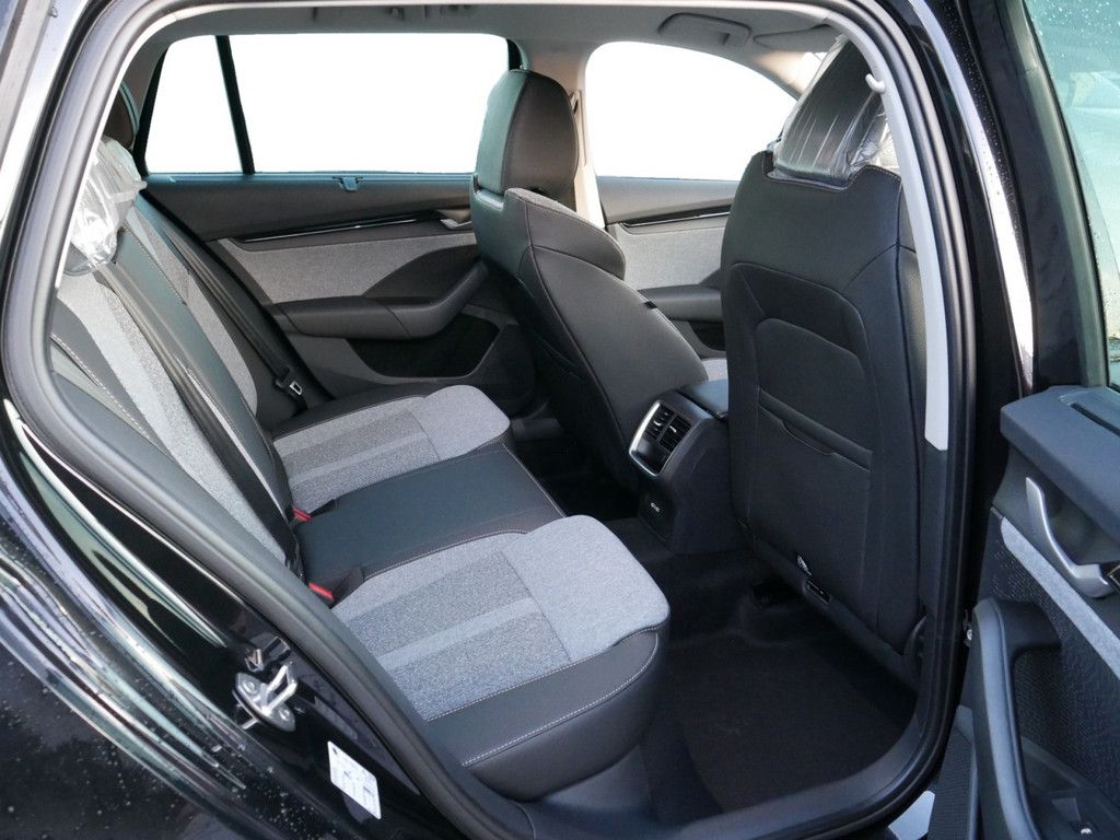 Skoda Octavia - Bild 4