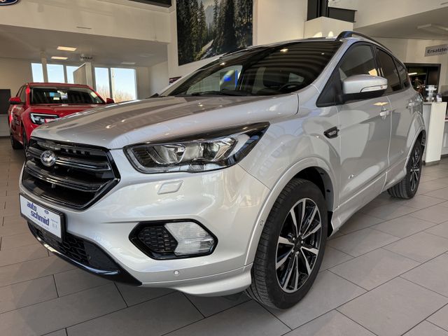 Ford Kuga ST-Line Black & Silver AWD + Xenon + Kamera