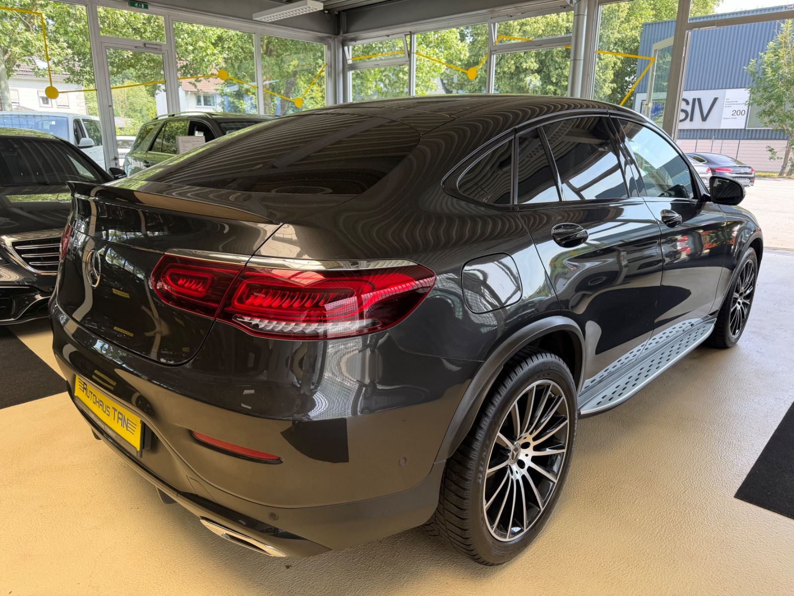 Fahrzeugabbildung Mercedes-Benz GLC 400 d Coupe 4 Matic AMG LINE * DIGITALTACHO