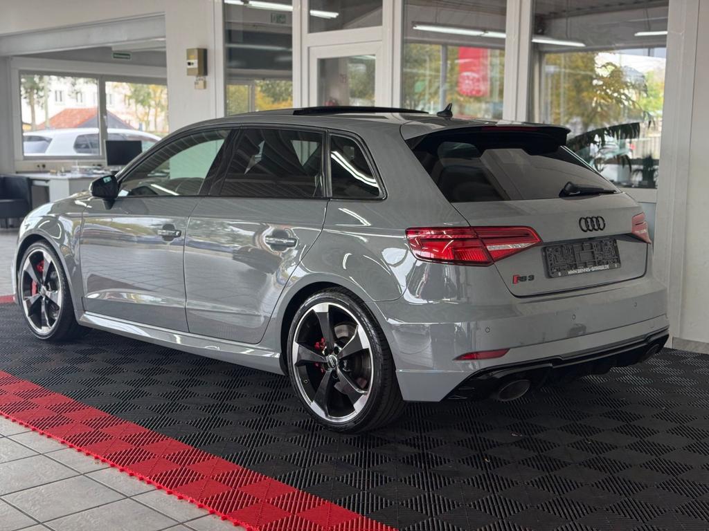 Audi RS3