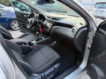 Nissan Qashqai - 10