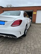 Mercedes-Benz C 300 AMG Line Autom. AMG Line - Mercedes-Benz C 300 mit Benzin-Antrieb