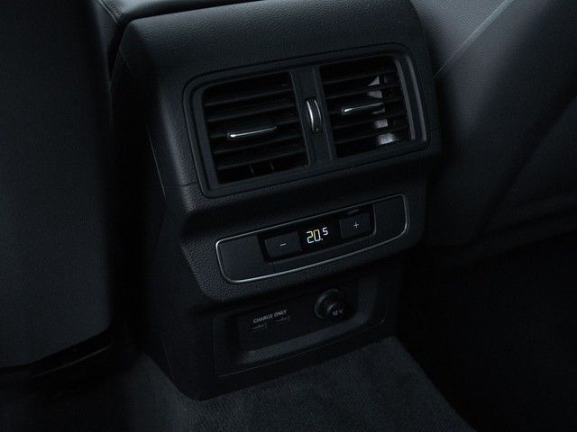 Q5 40 TDI quattro S line MATRIX+PANO+360°+HUD+AH