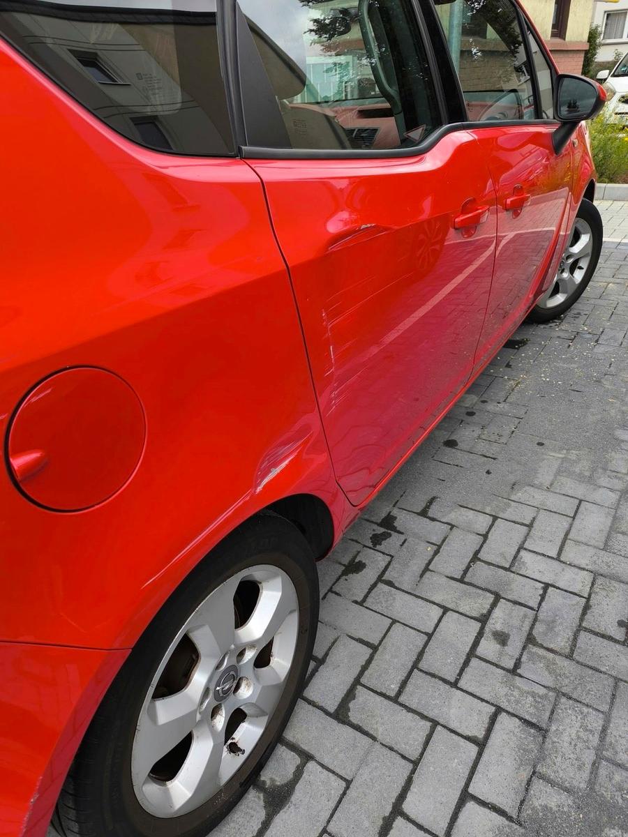 Opel Meriva 2010 — photo 5