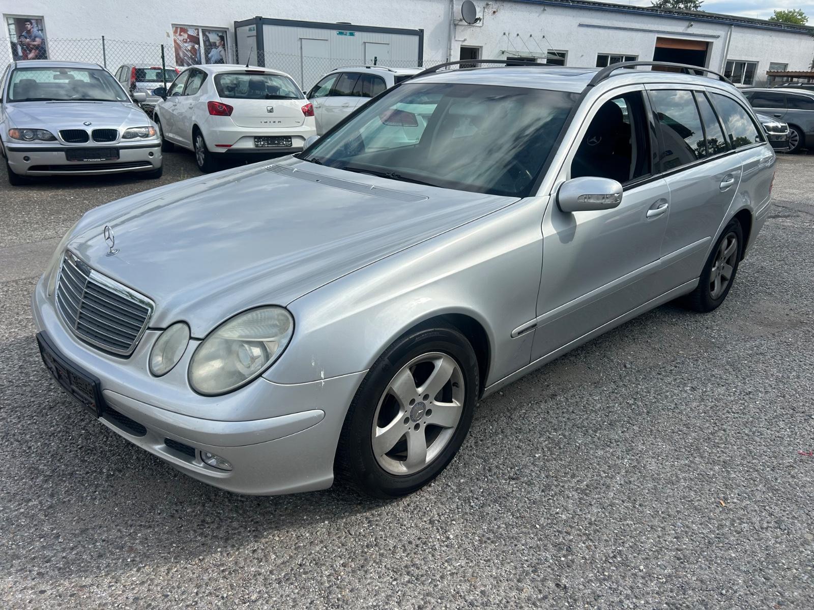 Mercedes-Benz E 220 E T-Modell E 220 CDI