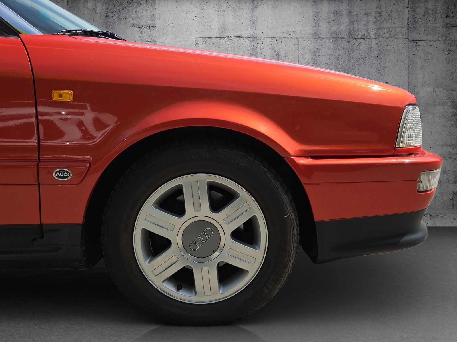 Cabriolet 1.8 5-Gang "Exclusive Mandarin"