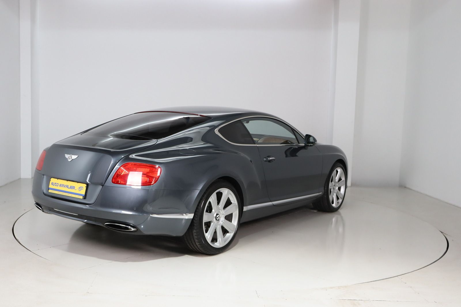 Fahrzeugabbildung Bentley Continental GT 6.0 4WD Navi * Xenon