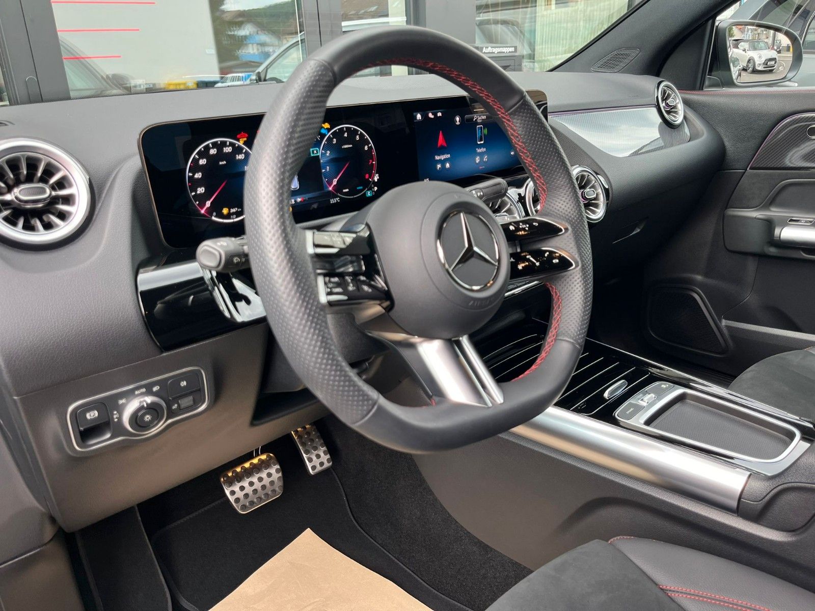 Fahrzeugabbildung Mercedes-Benz GLA 200 GLA -Klasse GLA 200 AMG Line Edition