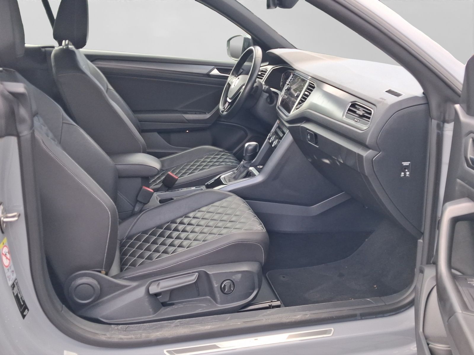 Volkswagen T-Roc Cabriolet 1.5 TSI DSG R-LINE AHK LEDER LM1 foto 4