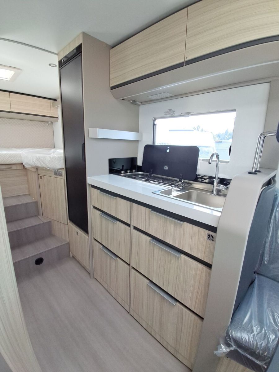 Fahrzeugabbildung Adria Compact DL 60Y