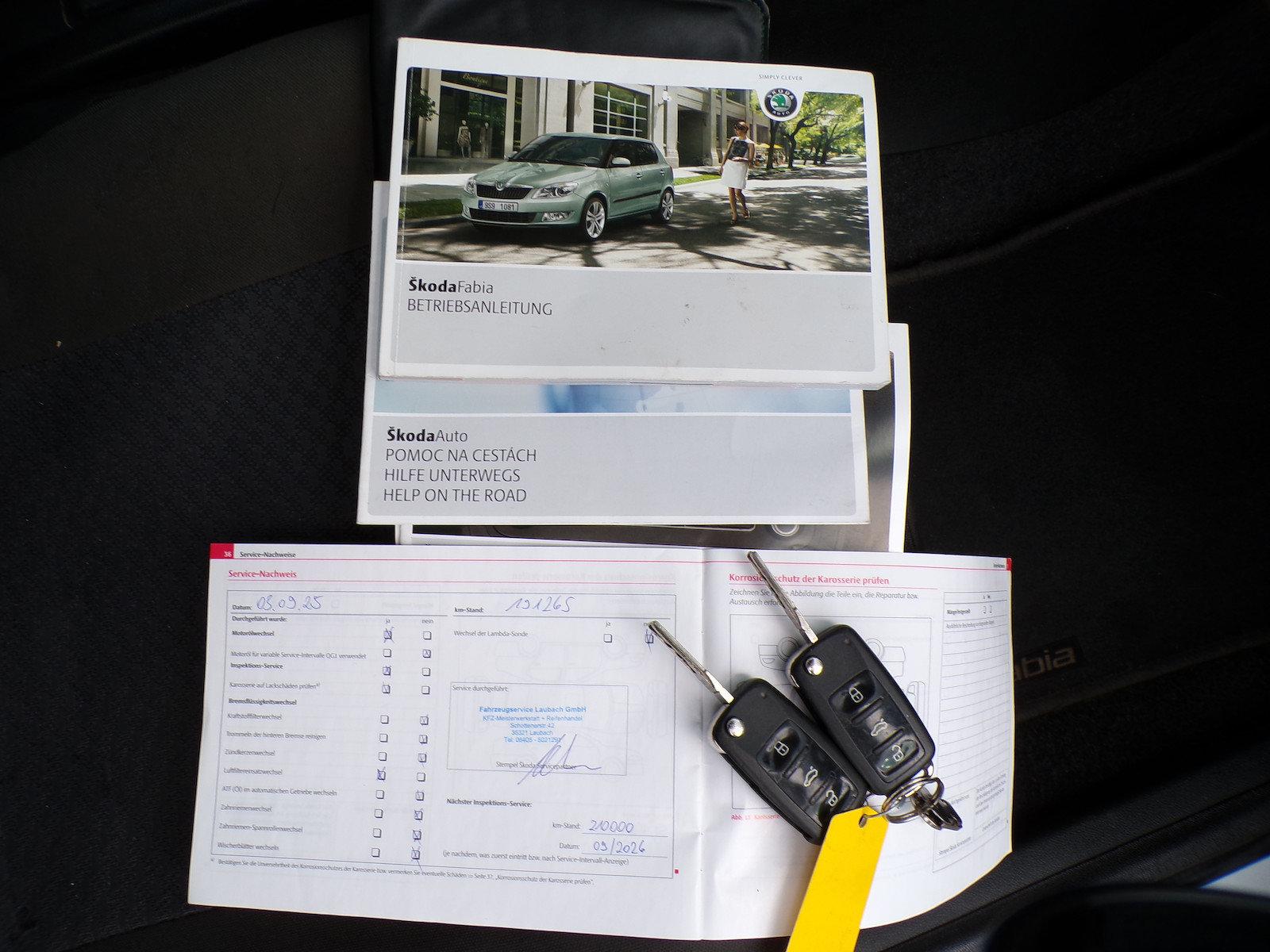 Skoda Fabia 2011 — photo 24