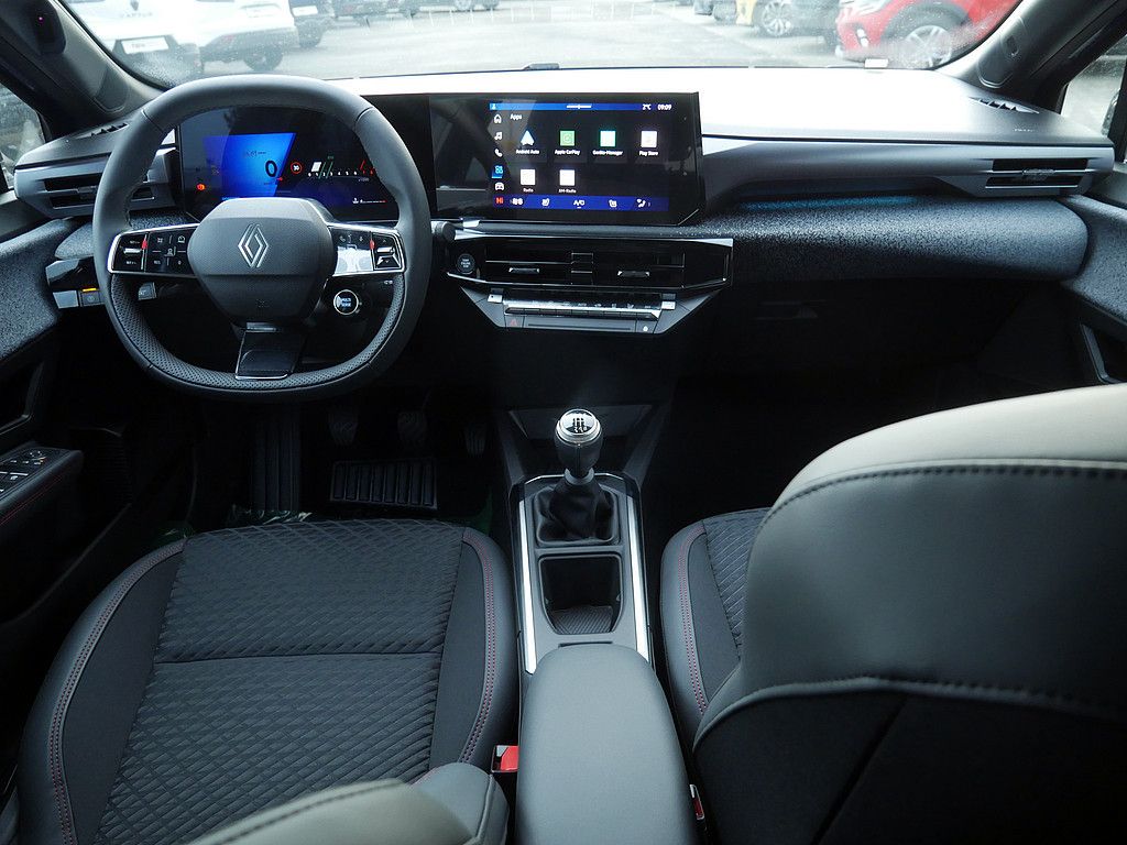 Fahrzeugabbildung Renault Clio Techno TCe 115