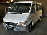 Mercedes-Benz Sprinter Kombi 208 CDI - gebrauchte Mercedes-Benz Sprinter aus dem Jahr 2005