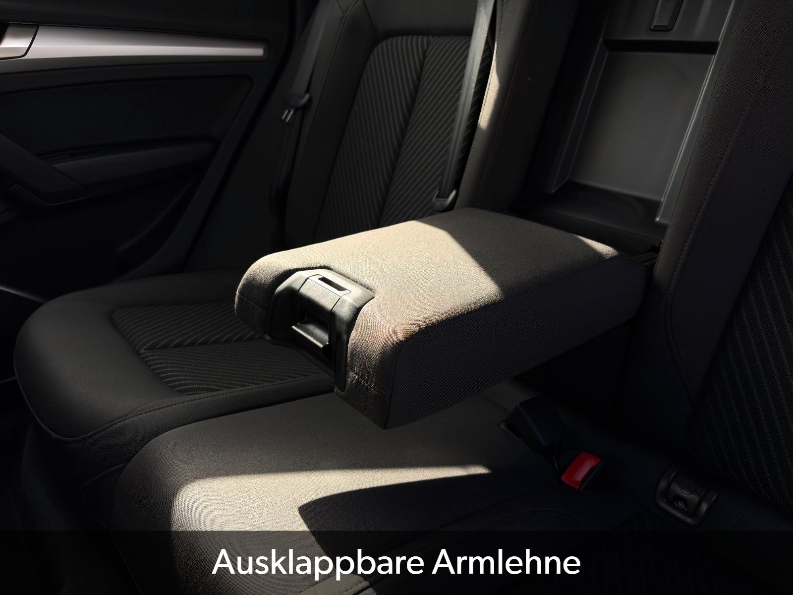 Fahrzeugabbildung Audi Q5 45 TFSI quattro S-line 3-Z.Klima Temp CAM VC