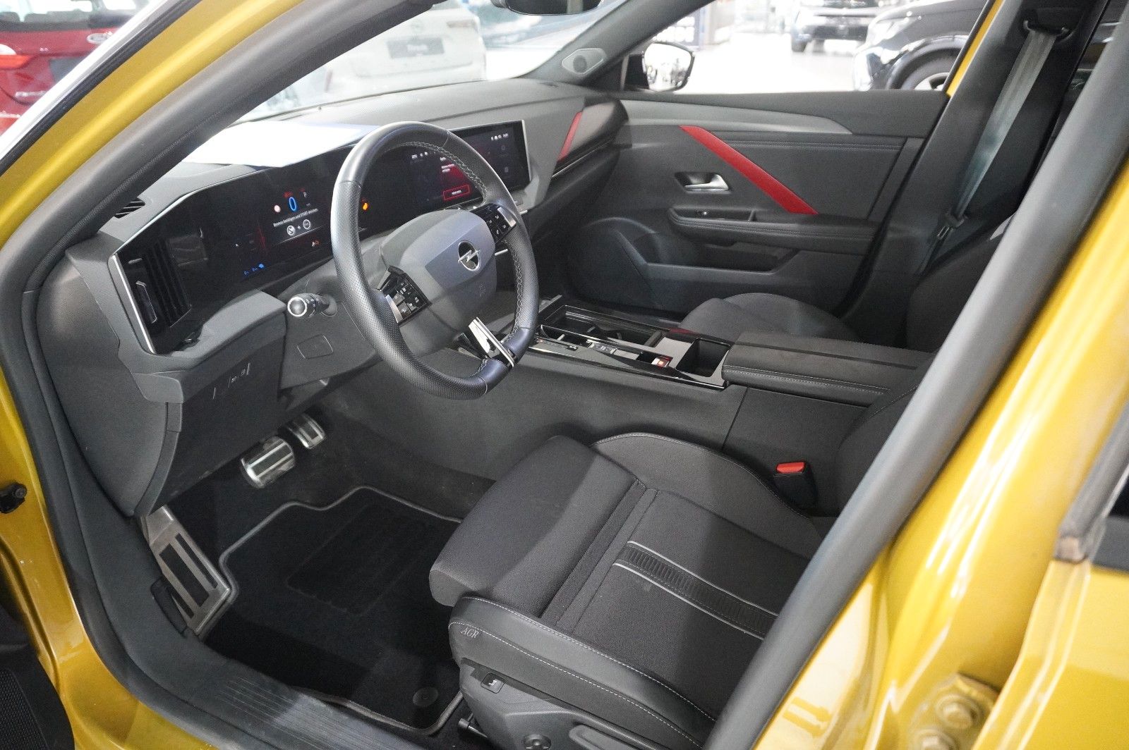 Fahrzeugabbildung Opel Astra L Lim. 1.6 HYBRID GS SPORT NAVI/360°/SPORT
