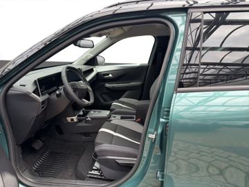 Opel Frontera 1.2 GS 81 kW Kam.+KeyLess+Navi+SHZ+PDC