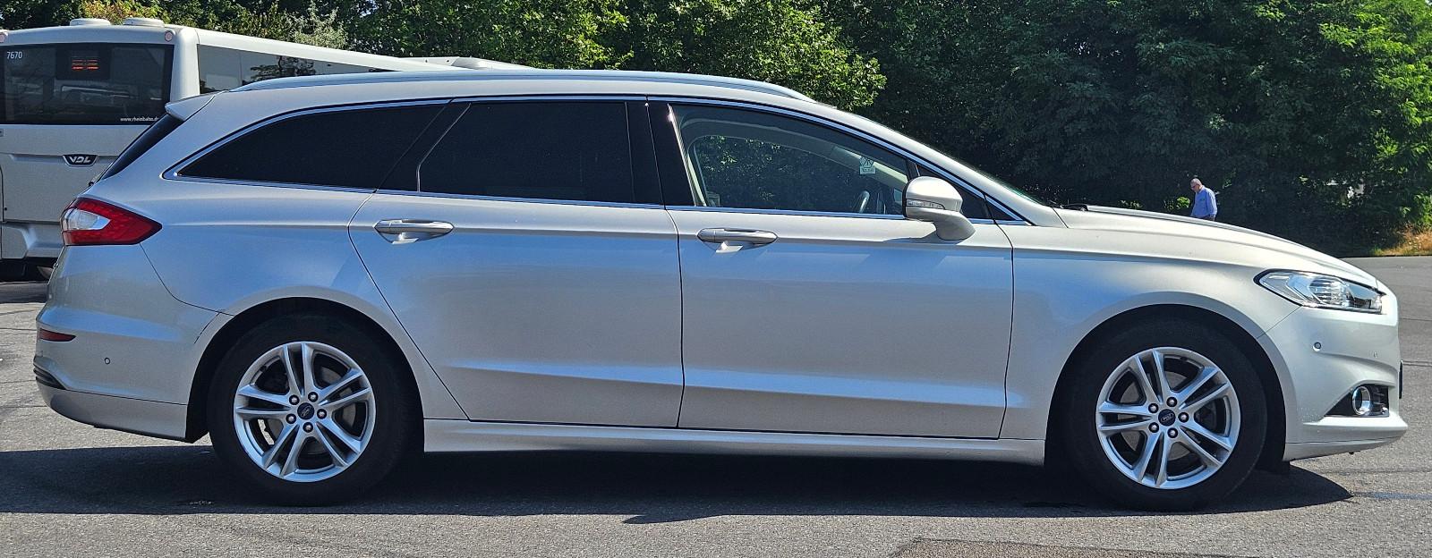 Ford Mondeo Turnier Titanium AHK Navi