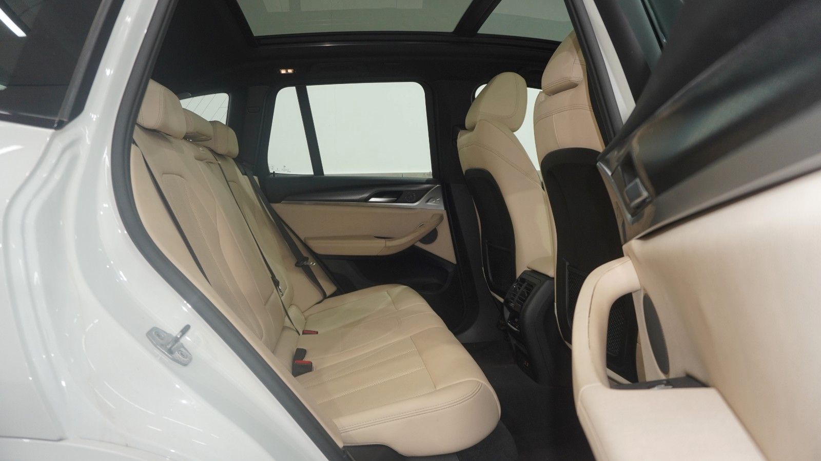 BMW X3 xDrive 30 e M Sport Pano/H&K/ACC/LiveCP/DAB foto 14