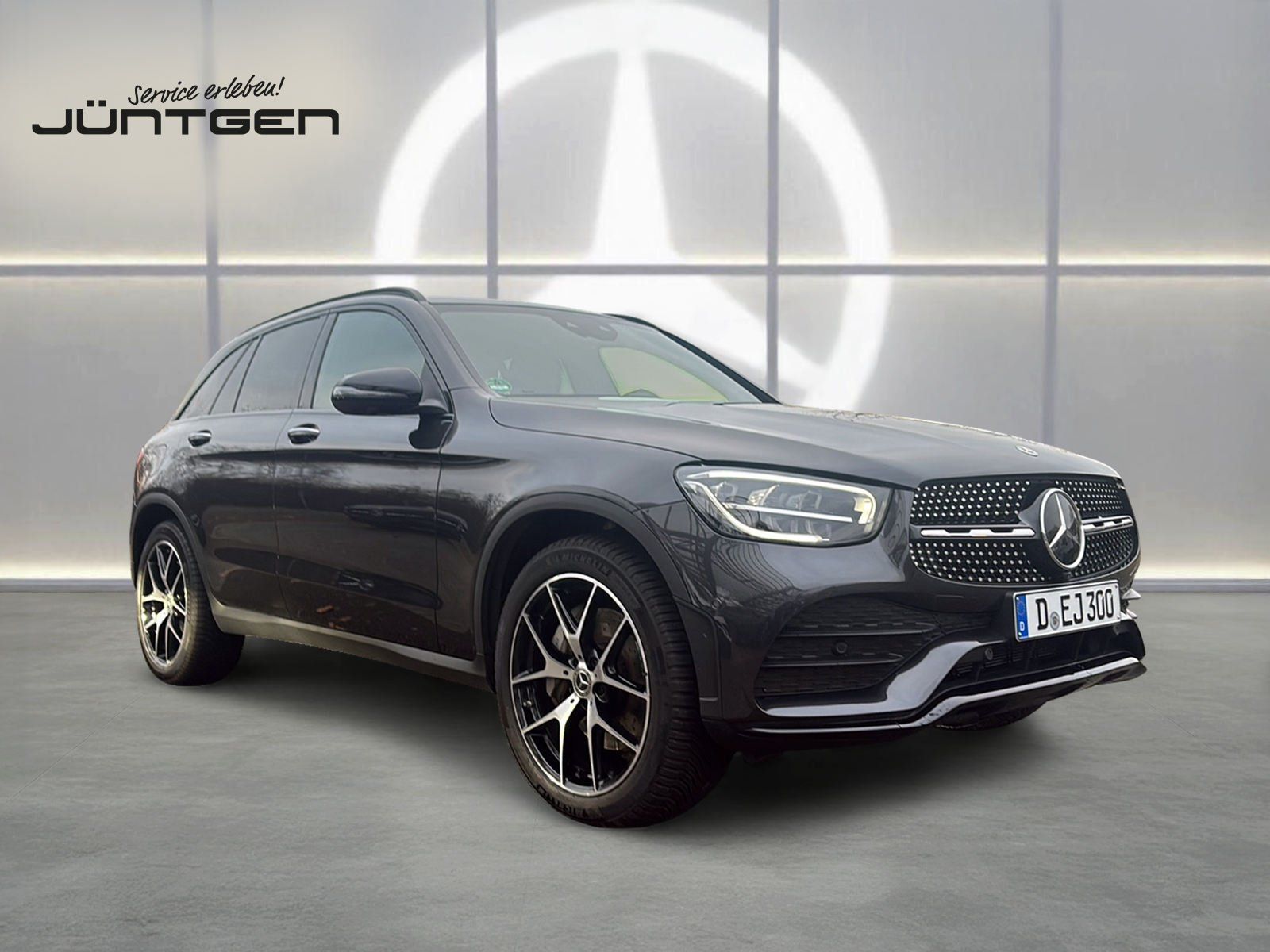 MERCEDES-BENZ GLC 300 de AMG 4M NIGHT 20'' DIST L-HEIZ 2xAMG