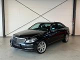 Mercedes-Benz C200/CGI/ATM/lückenlos-MB-SH/Topzustand/AMG/ - Mercedes-Benz C-Klasse aus 2011: AMG