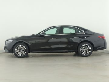Mercedes E 200 - 7