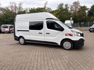 Renault Trafic - 2