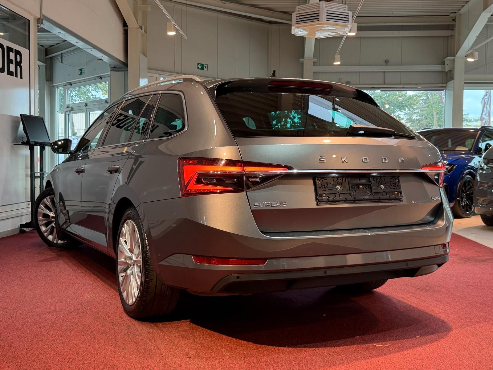 Skoda Superb Combi 2.0 TDI 4x4 DSG Style *LED*AHK*, миниатюра 2