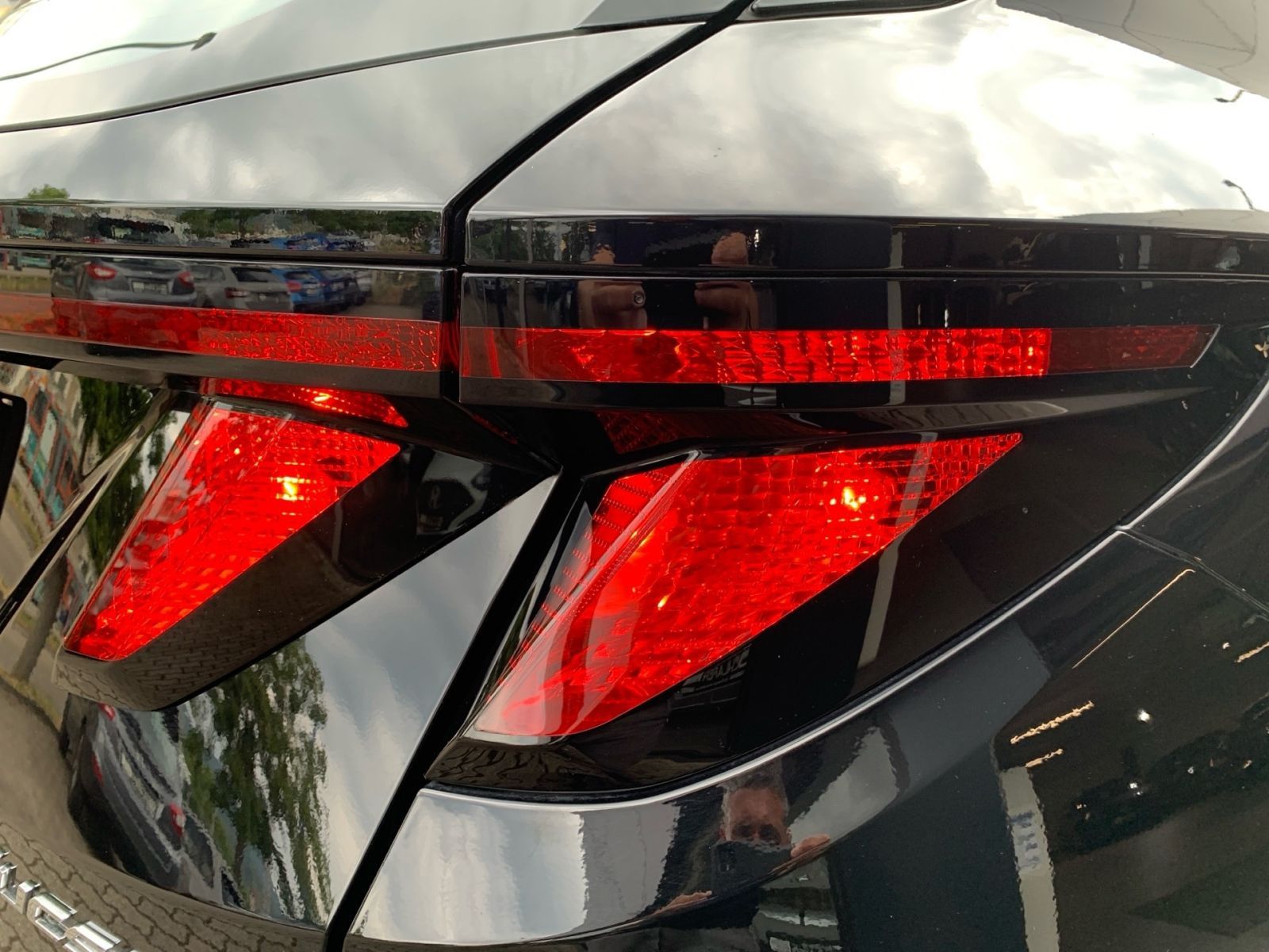 Fahrzeugabbildung Hyundai TUCSON 1.6 T-GDI Select Mild-Hybrid Allwetter