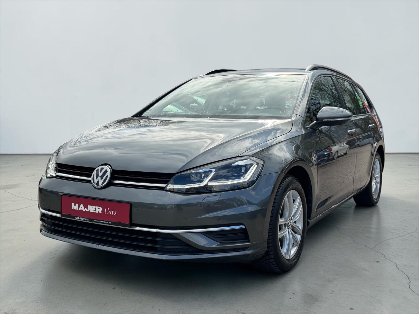 Volkswagen Golf VII Comfortline LED*CARPLAY*ACC*MASSAGE*KAM