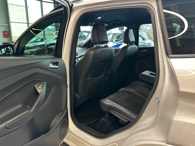 Ford Kuga ST-Line *Xenon*Leder*Navi*Kamera*