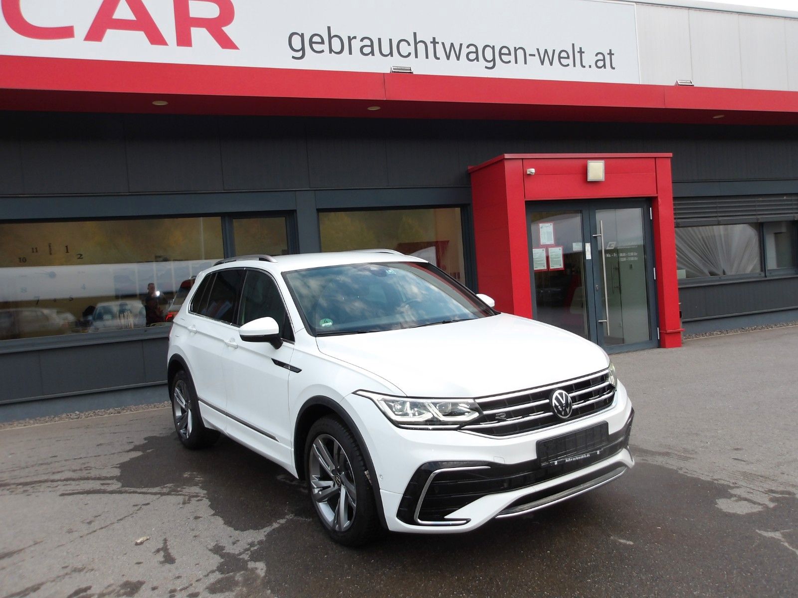 Volkswagen Tiguan R-Line *MATRIX*AHV*RFK*EXP. 20990* imagem 3