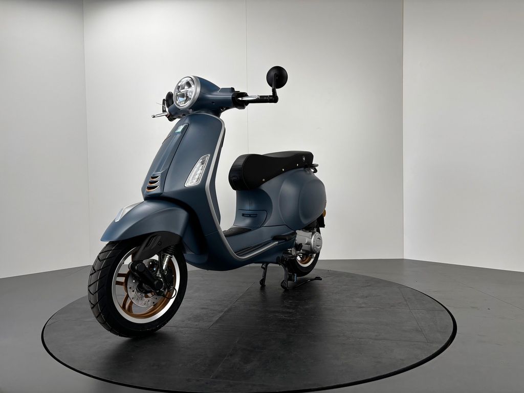 Fahrzeugabbildung Vespa PRIMAVERA 50 Officina 8 *NEUFAHRZEUG*