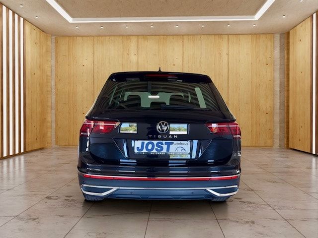 Volkswagen Tiguan Elegance 2.0 TDI Navi AHK MatrixLED Kamer foto 5