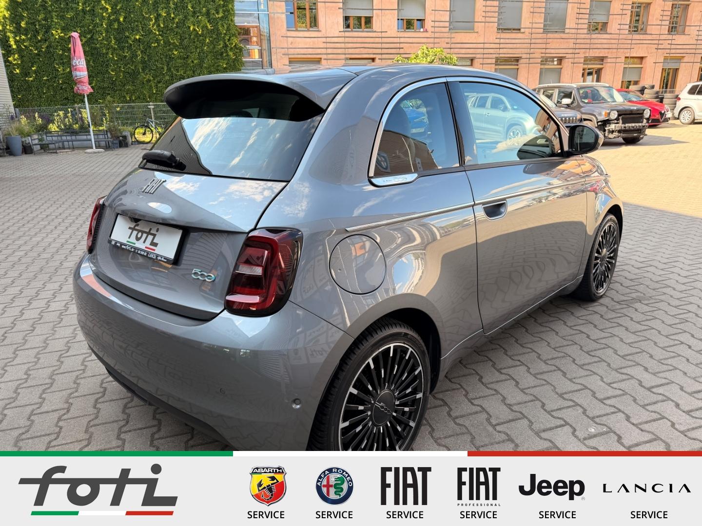 Fiat 500e La Prima by Bocelli 42kWh 118PS Leder Navi