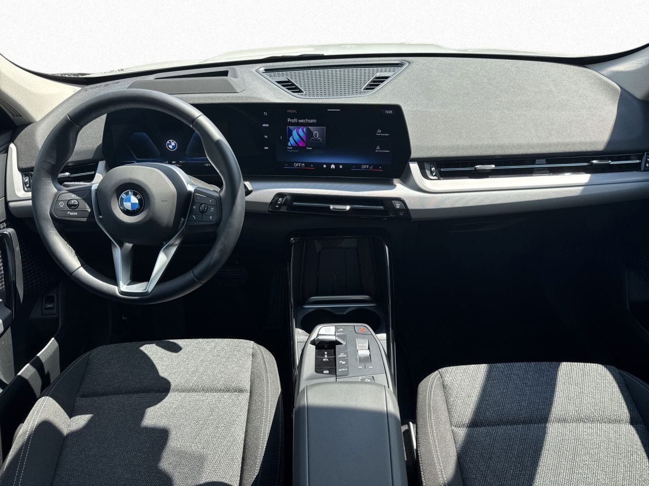 BMW X1 xDrive23i AdLED,AHK,360°,H/K,HUD,DAPro,KomZu foto 12