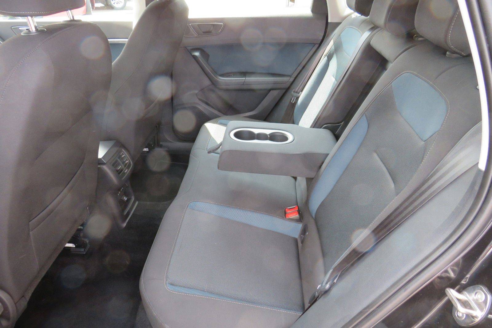 Fahrzeugabbildung SEAT Ateca Style CLIMATRONIC SITZH. PDC ACC GJ-REIFEN