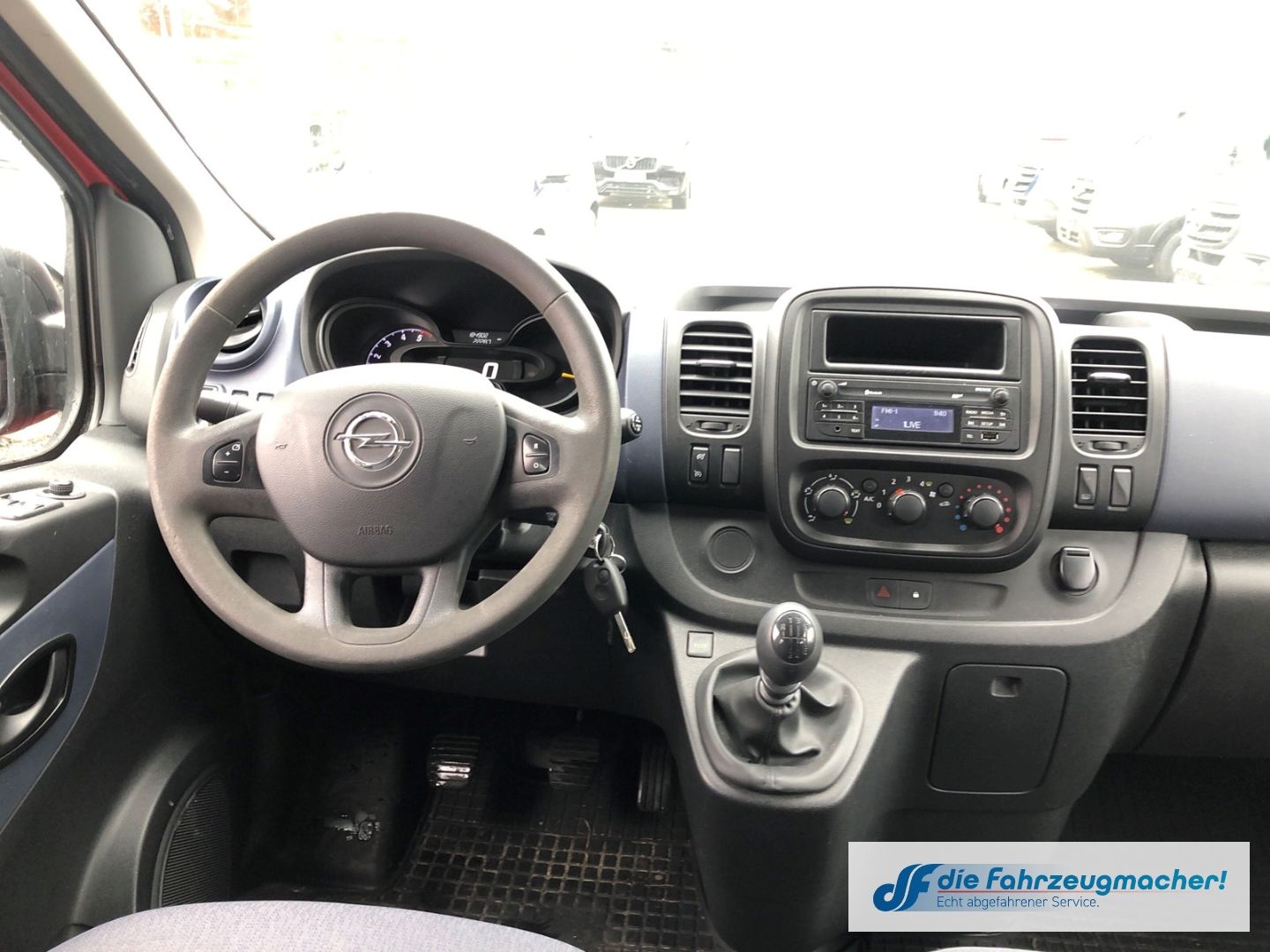 Fahrzeugabbildung Opel Vivaro B Kombi EXPORT L1H1 1.6 CDTI *G8075 KLIMA