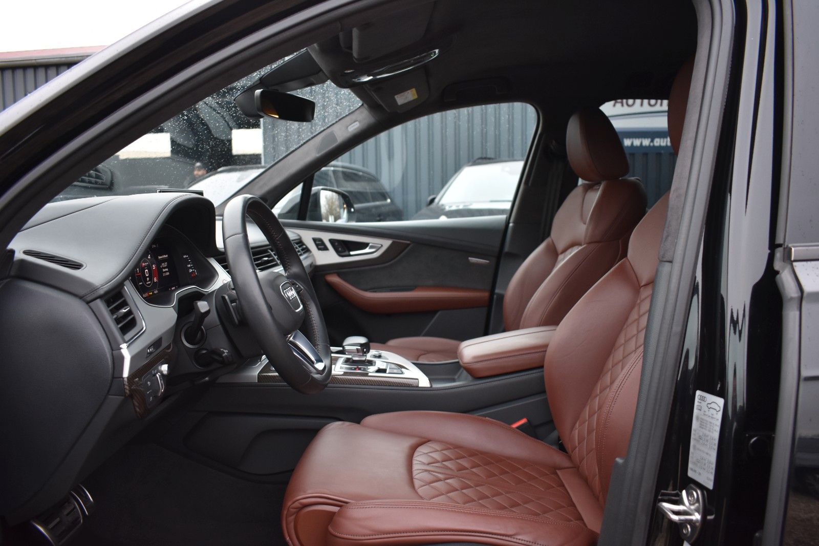 Fahrzeugabbildung Audi SQ7 4.0 TDI V8 quattro HUD Matrix Bose