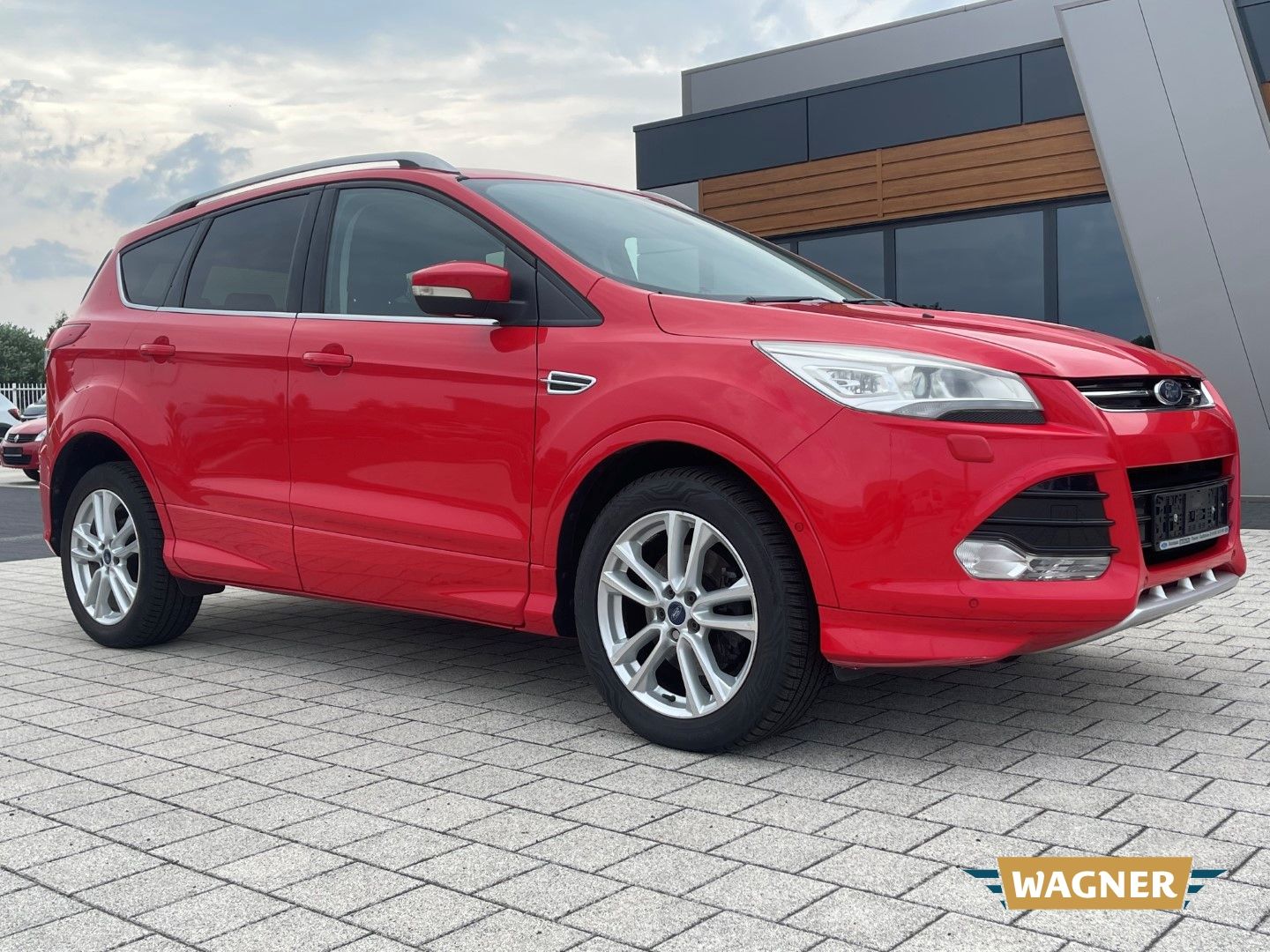 Fahrzeugabbildung Ford Kuga Individual Klimaautomatik Automatik
