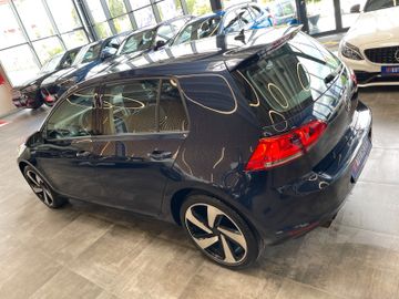 Volkswagen Golf VII 1.8 TSI ACT Advance *TEMPOMAT*PDC*KLIMA