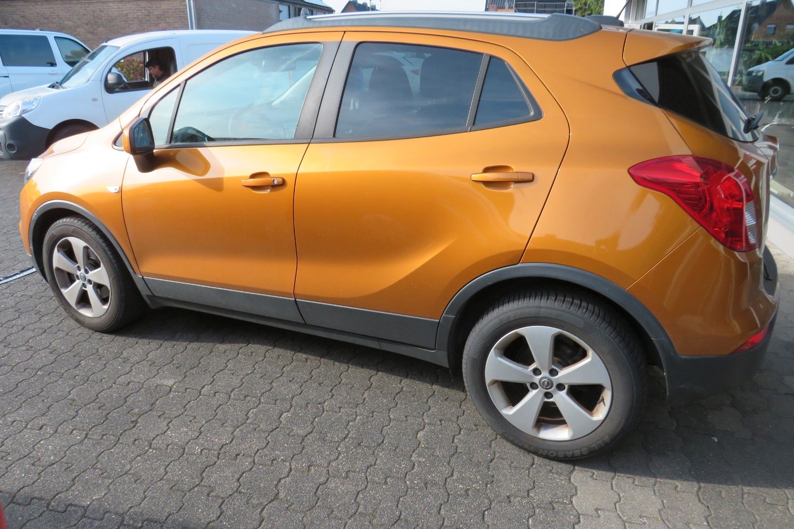 Fahrzeugabbildung Opel Mokka X ACTIVE KAMARA SITZH. GRA PDC APP-CON.