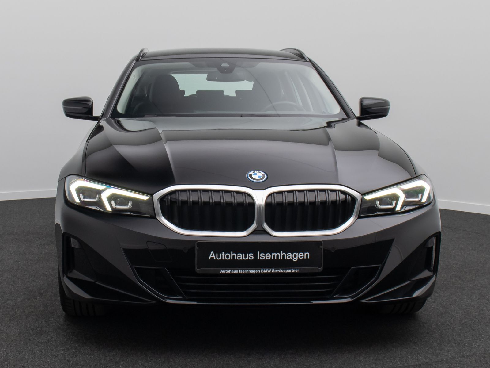 Fahrzeugabbildung BMW 330e DAB Widscreen Geschwindigkeitsreg Sport PDC