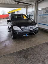 Mercedes-Benz  ML 420 CDI 4MATIC - V8  - Mercedes-Benz ML 420: Cdi 4matic