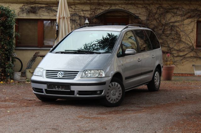 Volkswagen Sharan 2.0*TÜV 07/2026*